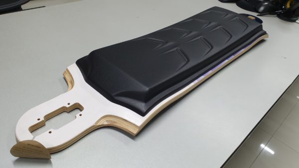 Landyachtz Switchblade 40" enclosure - Image 10