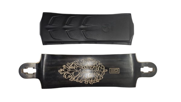 Landyachtz Switchblade 40" Black Pinecone enclosure - Image 4